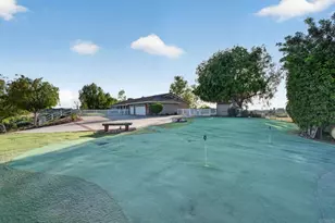 40225 Lucero Dr, Temecula, CA 92592 - Photo 46