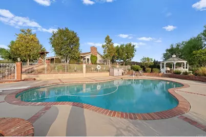 40225 Lucero Drive, Temecula, CA 92592 - Photo 48