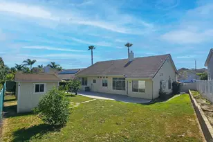 390 Pismo Bay Ct, Oceanside, CA 92056 - Photo 2