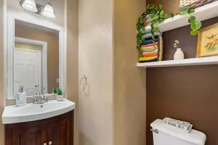 2039 Freedom Way, Vista, CA 92081 - Photo 16