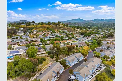 12862 Carriage Heights Way, Poway, CA 92064 - Photo 40