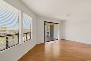 1972 Swallow Ln, Carlsbad, CA 92009 - Photo 10