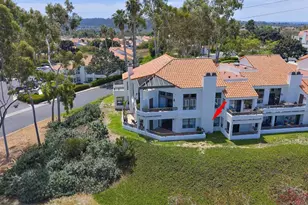 1972 Swallow Ln, Carlsbad, CA 92009 - Photo 2