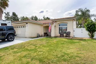 32599 Strigel Ct, Temecula, CA 92592 - Photo 4