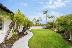 7949 Sitio Redonda, Carlsbad, CA 92009 - Photo 54
