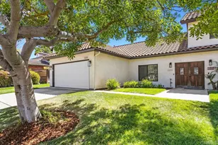 2203 Levante St, Carlsbad, CA 92009 - Photo 2