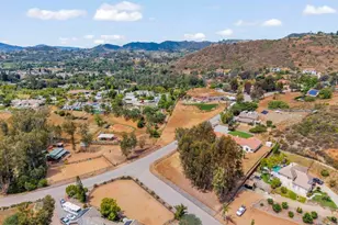 25945 Forest Dr, Escondido, CA 92026 - Photo 68