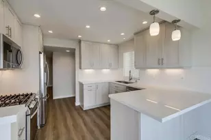 823 Sea Turf Cir, Solana Beach, CA 92075 - Photo 14