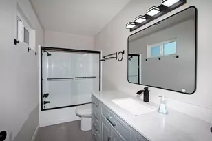 1133 & 1135 Gardena Rd, Encinitas, CA 92024 - Photo 8