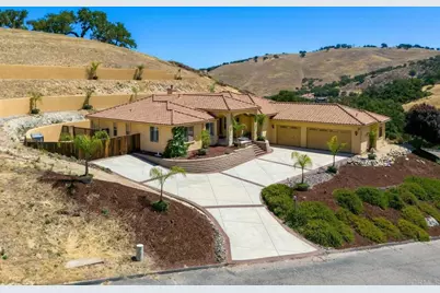 9805 Steelhead Rd, Paso Robles, CA 93446 - Photo 2