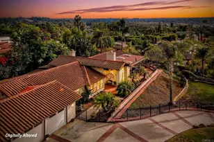 1817 Queens Way, Vista, CA 92084 - Photo 2