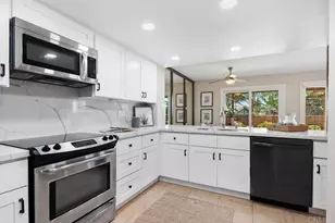 2983 Brandon Cir, Carlsbad, CA 92010 - Photo 6