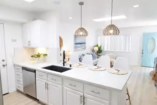 1236 Orkney Ln, Cardiff by the Sea, CA 92007 - Photo 2