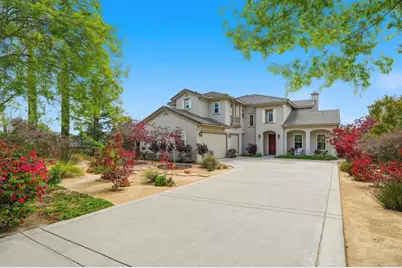 1545 Loch Ness Drive, Fallbrook, CA 92028 - Photo 12
