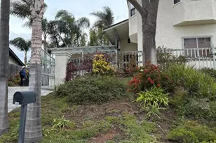 4208 Park Dr, Carlsbad, CA 92008 - Photo 2