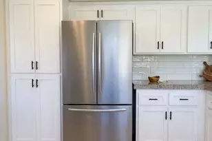 1147 Hornblend St, San Diego, CA 92109 - Photo 8