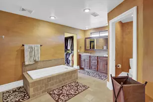 2440 Los Alisos, Fallbrook, CA 92028 - Photo 24