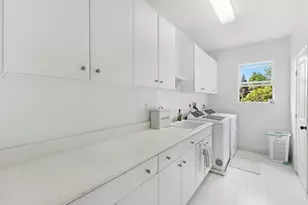 4682 Meadow Dr, Carlsbad, CA 92010 - Photo 32