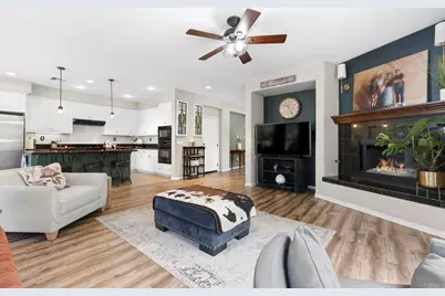 4682 Meadow Drive, Carlsbad, CA 92010 - Photo 8