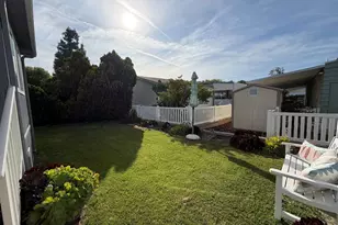 21205 Blue Curl Way, Canyon Country, CA 91351 - Photo 20