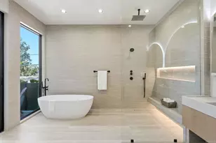 843 N Vista St, Los Angeles, CA 90046 - Photo 32