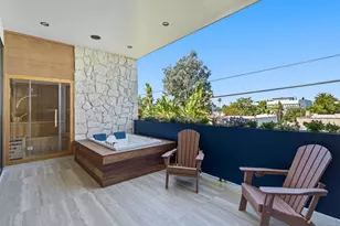 843 N Vista St, Los Angeles, CA 90046 - Photo 34