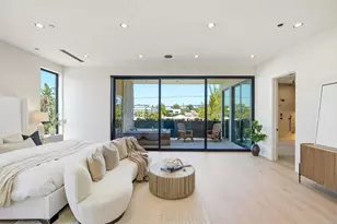 843 N Vista St, Los Angeles, CA 90046 - Photo 28