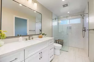 900 Channel Island Dr, Encinitas, CA 92024 - Photo 16