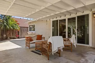 7102 Primrose Way, Carlsbad, CA 92011 - Photo 28