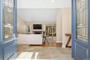 7102 Primrose Way, Carlsbad, CA 92011 - Photo 6