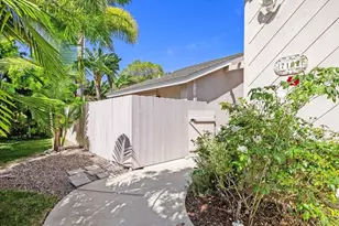 7102 Primrose Way, Carlsbad, CA 92011 - Photo 4