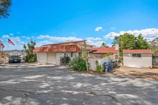 306 Oceanview Dr, Vista, CA 92084 - Photo 4