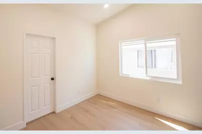 2038 Ridgeline Avenue, Vista, CA 92081 - Photo 32
