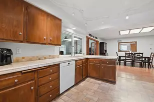 741 Paul St, Escondido, CA 92027 - Photo 10