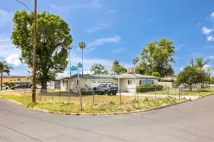 6564 Lynwood Way, Highland, CA 92346 - Photo 4