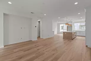 2572 Elderberry Ln, Carlsbad, CA 92008 - Photo 2