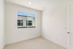 2572 Elderberry Ln, Carlsbad, CA 92008 - Photo 28