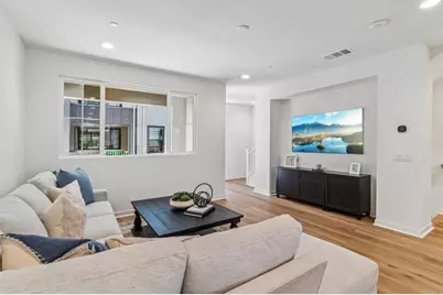 2572 Elderberry Lane, Carlsbad, CA 92008 - Photo 2