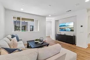 2572 Elderberry Ln, Carlsbad, CA 92008 - Photo 2