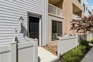 2572 Elderberry Ln, Carlsbad, CA 92008 - Photo 32
