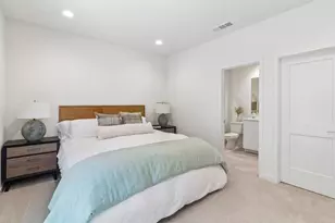 2548 Elderberry Ln, Carlsbad, CA 92008 - Photo 12