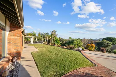 1674 Baja Vista Drive, Fallbrook, CA 92028 - Photo 64
