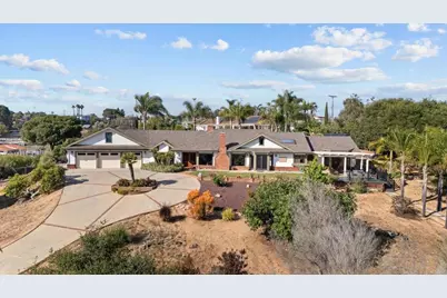 1674 Baja Vista Drive, Fallbrook, CA 92028 - Photo 2