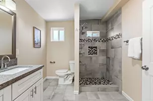 8820 Ellenwood Cir, Spring Valley, CA 91977 - Photo 22