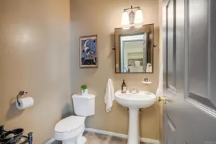 6890 Camino De Amigos, Carlsbad, CA 92009 - Photo 12