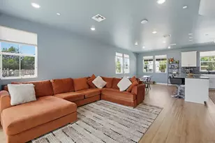 437 Jupiter, Escondido, CA 92025 - Photo 4