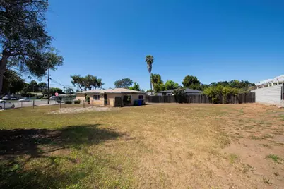 722 30 Magnolia Magnolia Avenue, Carlsbad, CA 92008 - Photo 12