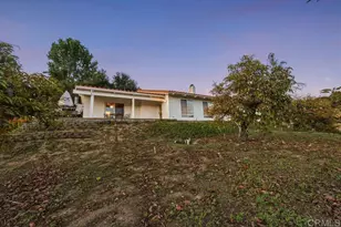 2073 Willow Glen Rd, Fallbrook, CA 92028 - Photo 28