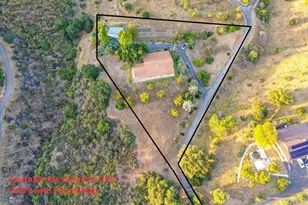 2073 Willow Glen Rd, Fallbrook, CA 92028 - Photo 32