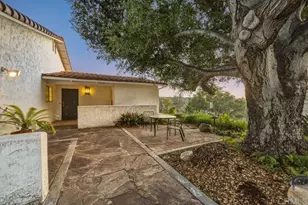 2073 Willow Glen Rd, Fallbrook, CA 92028 - Photo 4